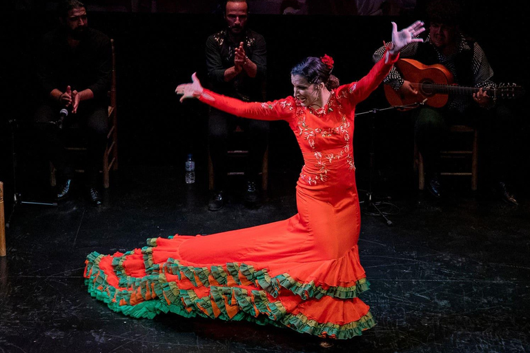 Triana: Authentic Flamenco & Tapas Tour