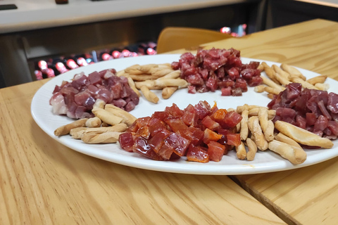 Triana: Authentic Flamenco & Tapas Tour