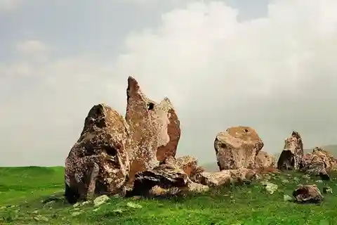 Private: Noravank, Tatev (monastery, ropeway), Karahunj