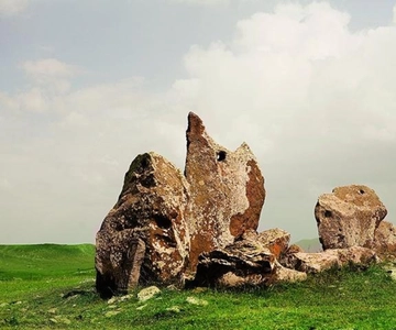 Private: Noravank, Tatev (monastery, ropeway), Karahunj
