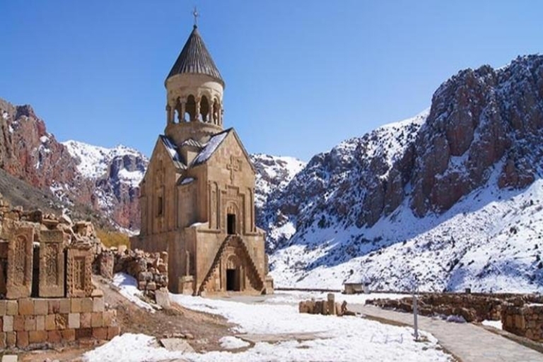En privado: Noravank, Tatev (monasterio, teleférico), KarahunjVisita privada sin guía