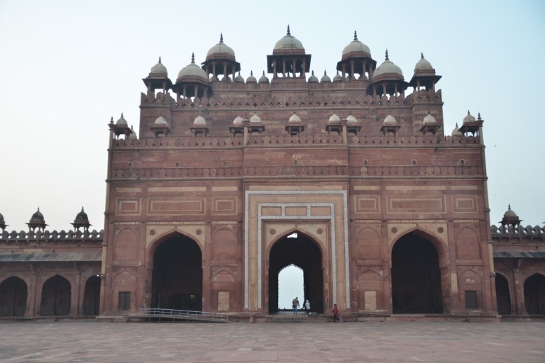 Delhi : 2 jours Taj Mahal Agra, Fatehpur & Bird Sanctuary TourTransport privé en AC et guide touristique en chair et en os uniquement