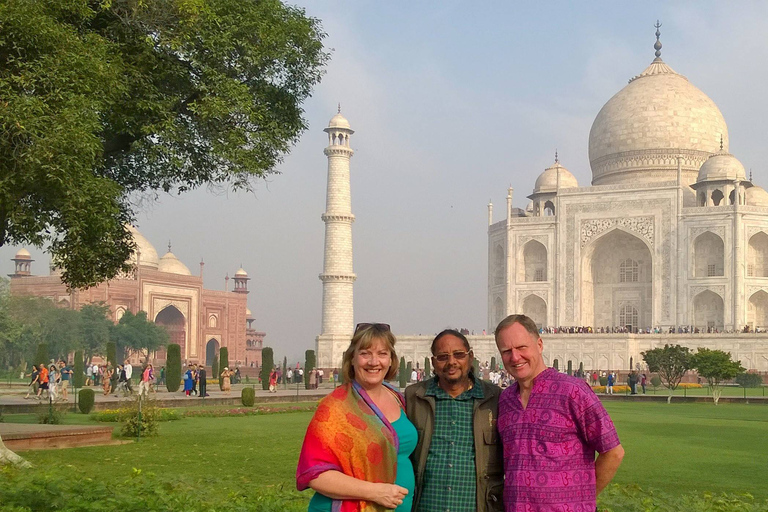 Visite du Taj Mahal en voiture le même jour depuis JaipurVisite en voiture et avec chauffeur