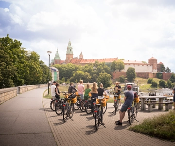Krakow: Bike Tour of Old Town, Jewish Quarter and the Ghetto