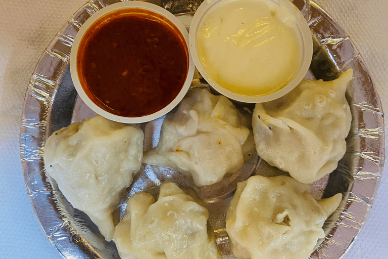 Best of Indian Food. Old and New Delhi Food Tour.