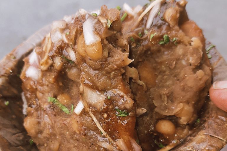 Best of Indian Food. Old and New Delhi Food Tour.