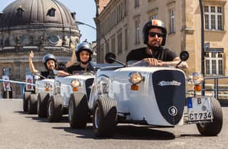 Berlin: Sightseeingtour im Mini-Hot Rod