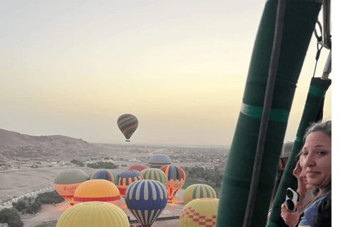 Luxor Sonnenaufgang HeißluftballonLuxor Heißluftballon