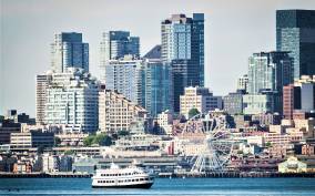 Seattle: Harbor Cruise with Live Narration