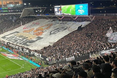 São Paulo: Football Game Ticket with Stadium Tour and Drink Live Football Guided Experience at the São Paulo's Stadium