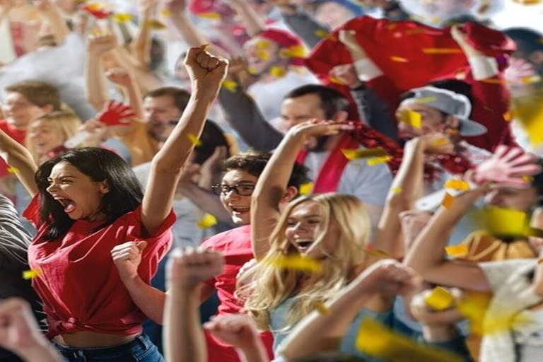 São Paulo: Football Game Ticket with Stadium Tour and Drink Live Football Guided Experience at the São Paulo's Stadium