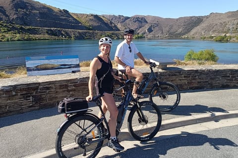 Lake Dunstan Trail - Bike/Ebike Hire & Return Luxury Shuttle