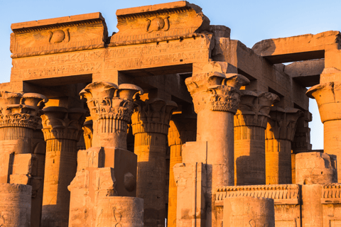 Wycieczka z Luksoru do Asuanu, Edfu i Kom Ombo. Wszystkie opłaty wliczone w cenęAsuan Całodniowa wycieczka z Luksoru Edfu i Kom Ombo w cenie