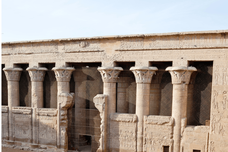 Wycieczka z Luksoru do Asuanu, Edfu i Kom Ombo. Wszystkie opłaty wliczone w cenęAsuan Całodniowa wycieczka z Luksoru Edfu i Kom Ombo w cenie