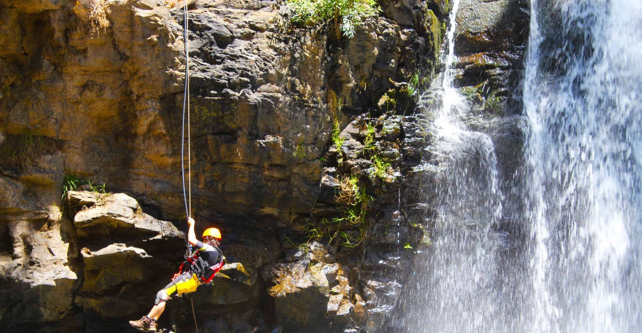 Valle de Bravo, River Expedition - Housity