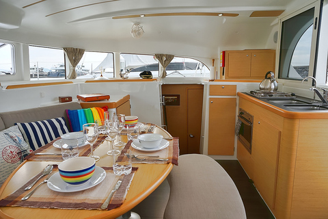 Fajardo: Catamaran Day Cruise to Palomino Island with Lunch