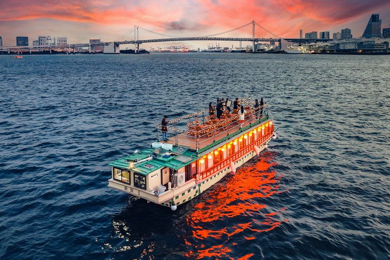 Tokio: Cena Crucero Yakatabune con espectáculo y bebidas japonesas