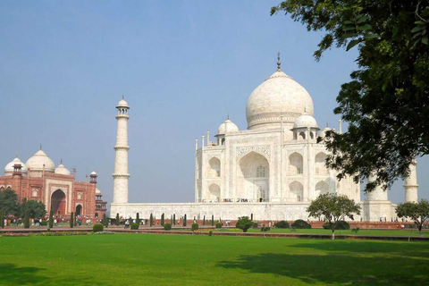 Visite du Taj Mahal en voiture depuis Delhi avec guide touristique