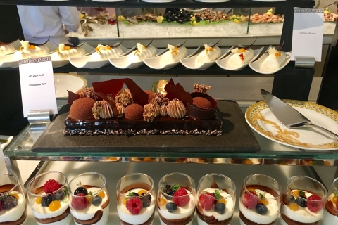 Dubaj: śniadanie w formie bufetu w Palazzo Versace z napojamiŚniadanie w formie bufetu w Palazzo Versace