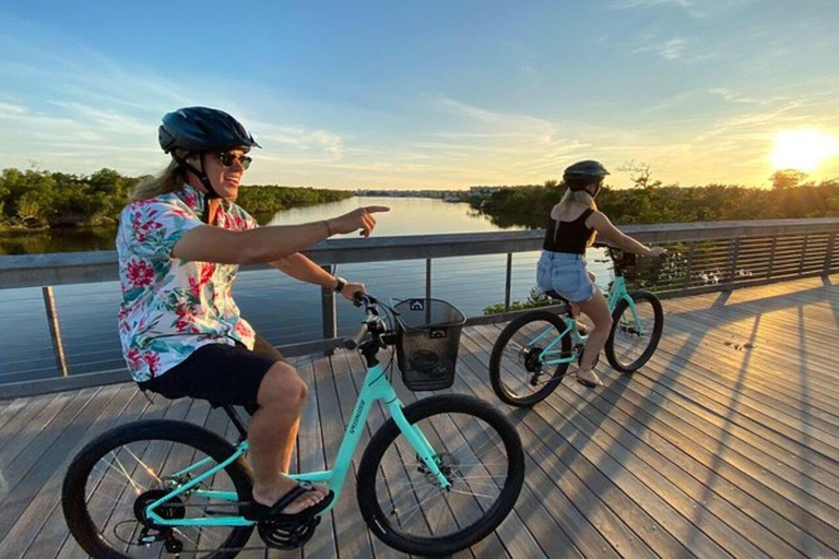 Cancun: Avventura in bicicletta! Tour guidato di 90 minuti nella zona degli hotel