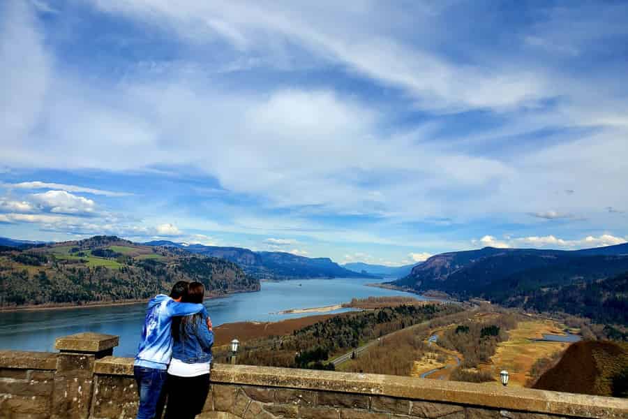 Von Portland aus: Ganztägige Schlucht-Wasserfälle & Mt. Hood Tour. Foto: GetYourGuide