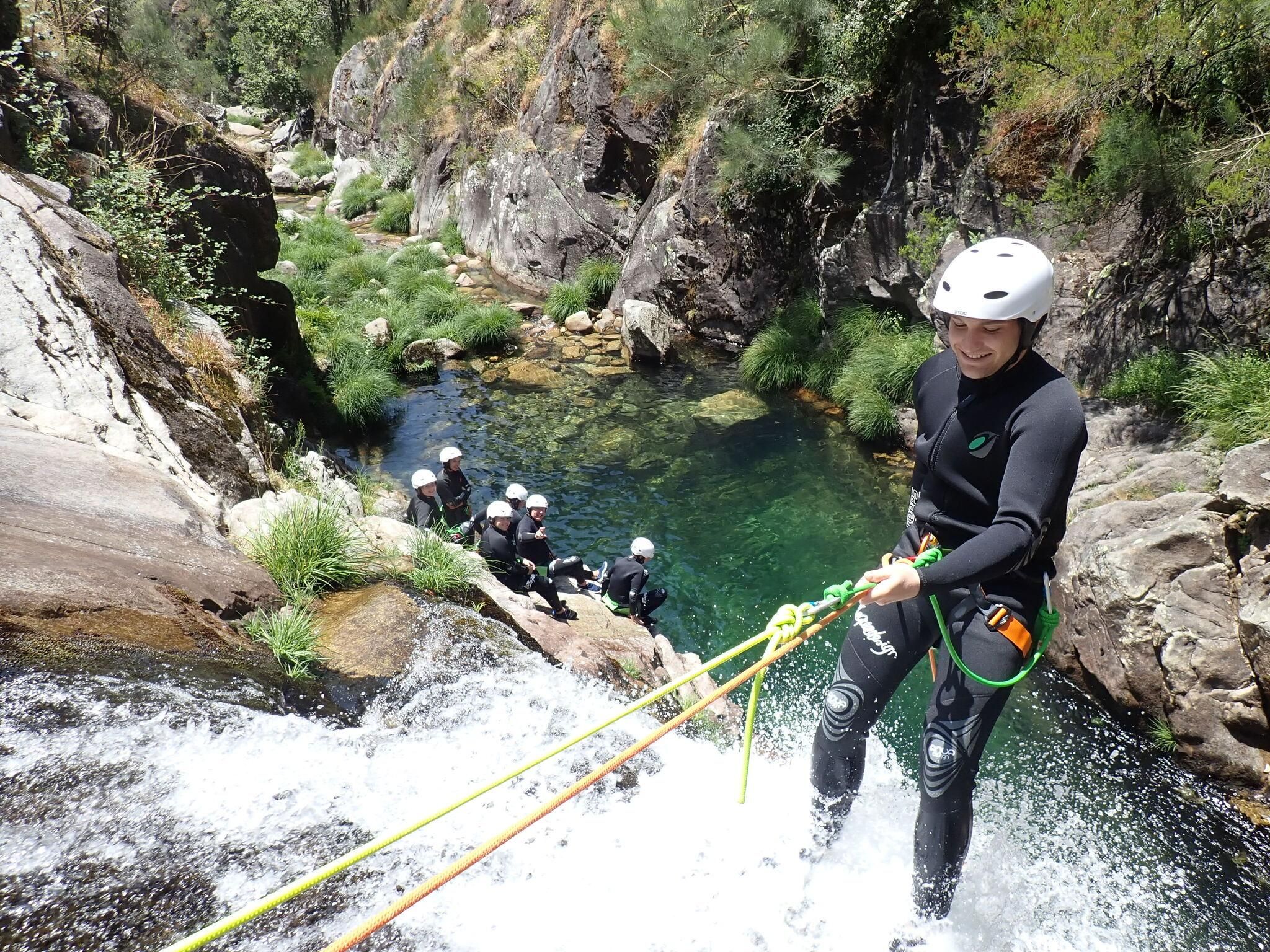 Von Porto aus: Canyoning - Abenteuertour