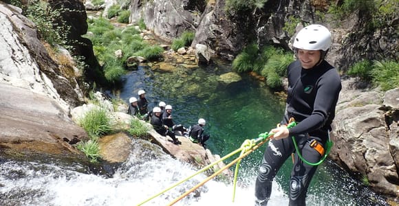 Von Porto aus: Canyoning - Abenteuertour