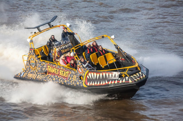 London: 40-minütige TOWER BEAST RIDE - Thames Speedboat Tour