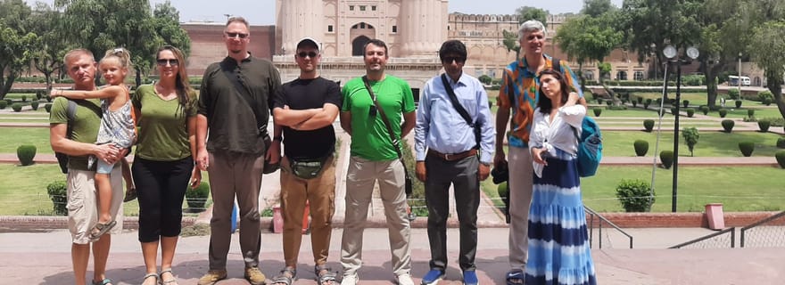 Visite guidée d'une journée complète de la ville de Lahore avec un guide de la région