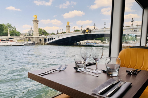 Paris : Dîner-croisière bistronomique sur la SeineDîner-croisière bistronomique