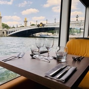 Paris : Seine River Bistronomic Dinner Cruise | GetYourGuide