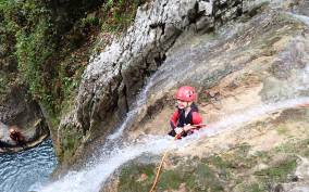 Grenoble: Discover canyoning in the Vercors.