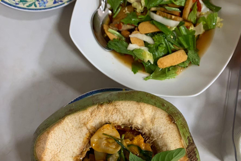 Bangkok: Vegetarian Food Tour with Tuk Tuk Ride