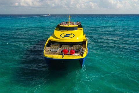 Playa del Carmen: biglietto del traghetto di andata e ritorno da/per Cozumel