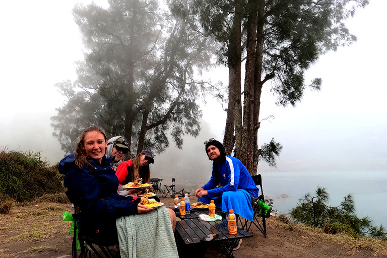 Mount Rinjani 3 days and 2 nights summit Sembalun -senaru