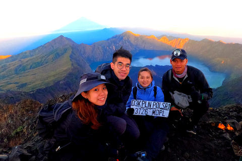 Mount Rinjani 3 days and 2 nights summit Sembalun -senaru