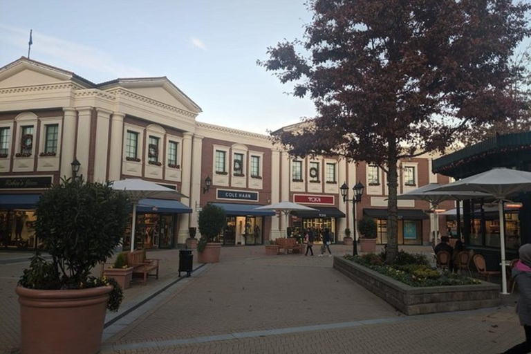 Vancouver Lay Over Shopping - Mc Arthur Glen Designer MallVancouver Lay Over Shopping (Mc ArthurGlen Designer outlet M