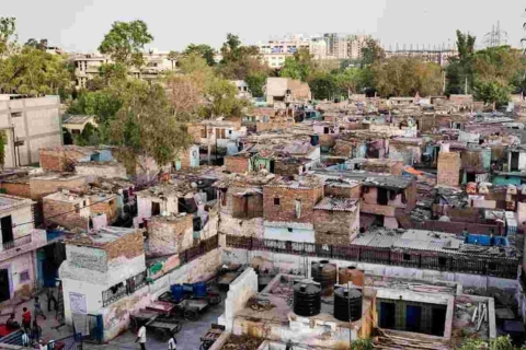 Visita de medio día a los barrios bajos de Delhi con guíaVisita de medio día a los barrios bajos de Delhi sólo con guía