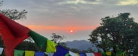 Nagarkot Sonnenaufgang Aussichtstour und Wanderung zum Changunarayan Tempel - Hizvo