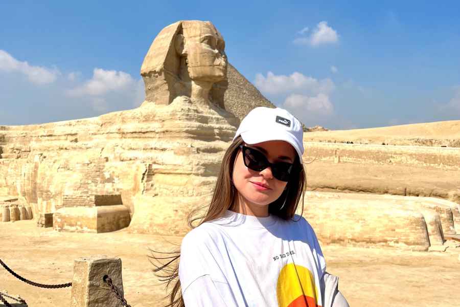 Von Kairo aus: Pyramiden von Gizeh, Sphinx, Saqqara & Memphis Tour. Foto: GetYourGuide