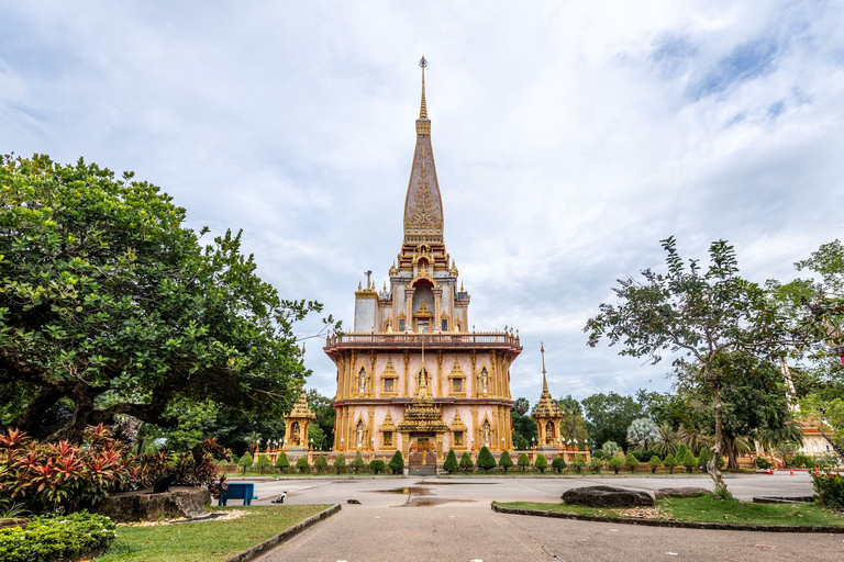 Desde Phi Phi Excursión de un día a Phuket con traslados y coche privado