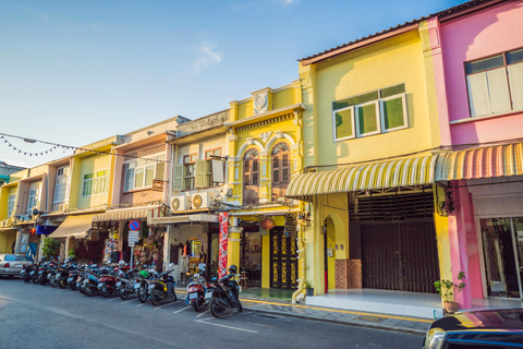 Depuis Phi Phi : Excursion d'une journée à Phuket avec transferts et voiture privée