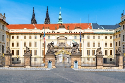 Visite du château de Hradcany et de la cathédrale Saint-Guy à Prague avec billets5 heures : Visite du Château de Prague et du Petit Quartier avec transferts