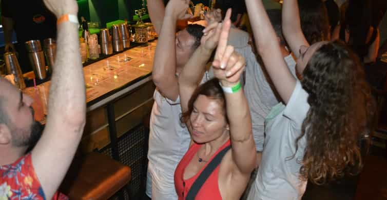 Baku: Guided Bar Crawl with Shots and Nightclub Entry photo 3