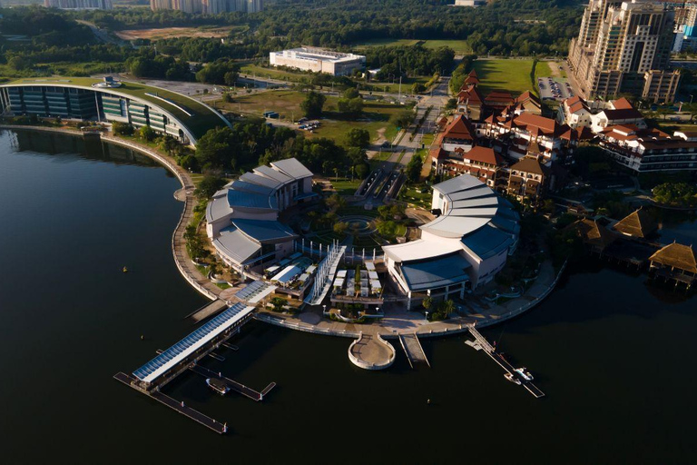 Kuala Lumpur: Putrajaya Lakeside Views & Pink Mosque Ride