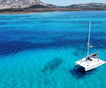 Da Stintino: Tour in catamarano all'Isola dell'Asinara