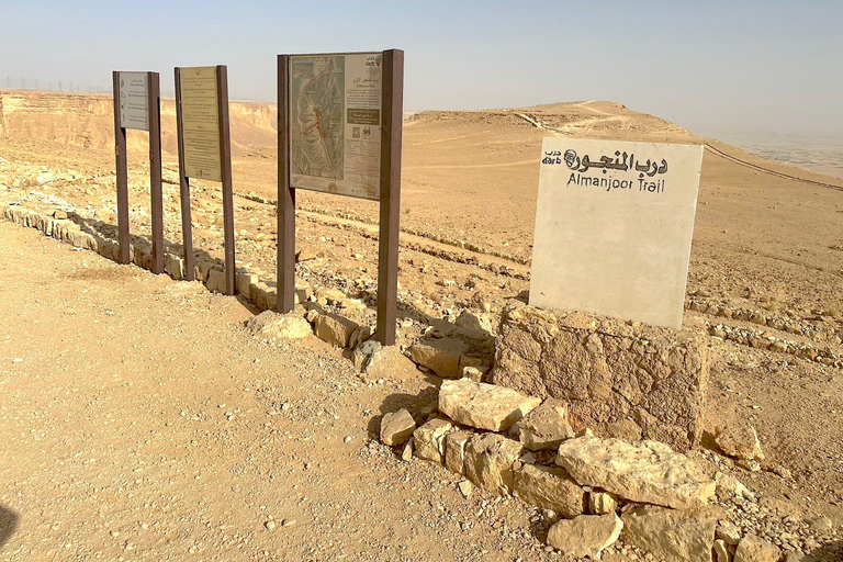 Riyadh:3-Hour Second Edge of the World Darb Al-Manjour Trail