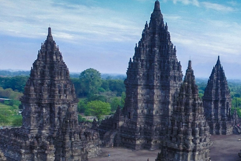 Yogyakarta: Prambanan Temple, Pindul Cave & Tubing Rafting. Sharing Tour; Prambanan Temple & Pindul Cave Tubing Rafting