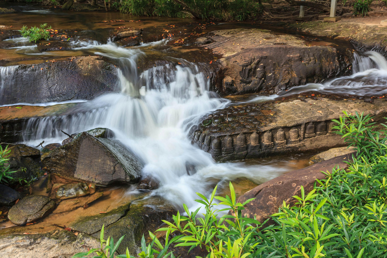 Tour del santuario degli elefanti e del tempio di Banteay Srey in Cambogia