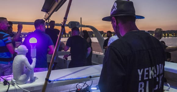 Malaga: Catamaran Sunset or Night Cruise w/ Live DJ & Drink